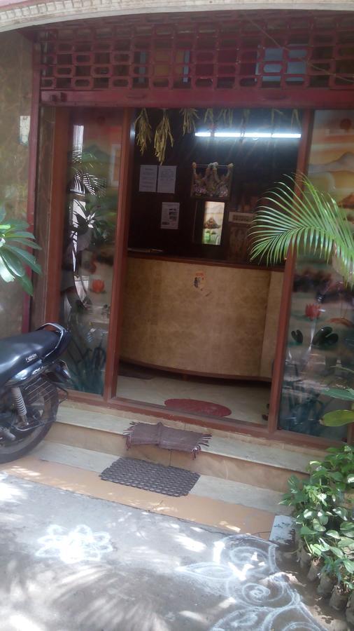 Rising Sun Hotel Chennai Bagian luar foto