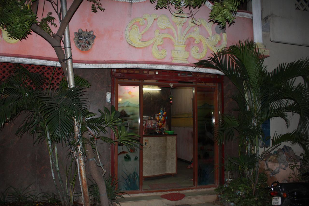 Rising Sun Hotel Chennai Bagian luar foto
