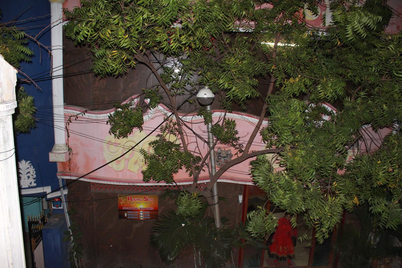 Rising Sun Hotel Chennai Bagian luar foto
